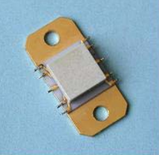 AMCOM射頻微波中有哪些盒裝MMIC模塊？